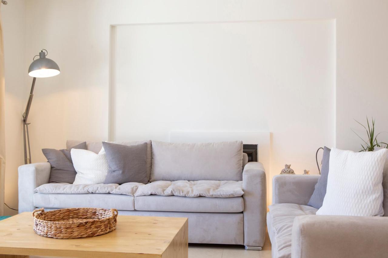 Agni Suites Nikiana Luaran gambar