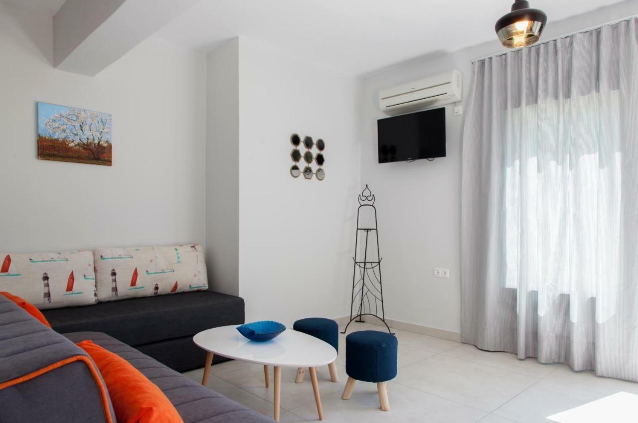 Agni Suites Nikiana Luaran gambar